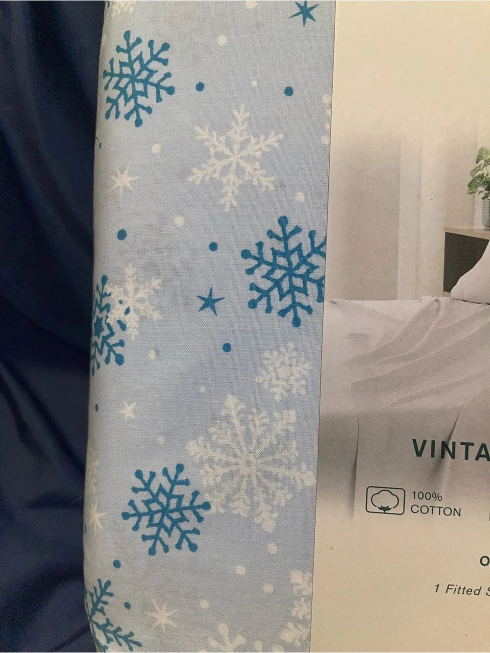 Linden Snowflake Print Sheet Set in Light Blue and White